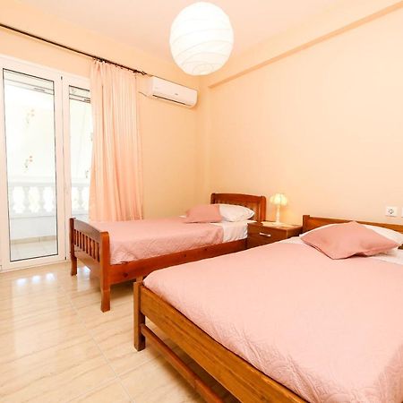 Alanthia Daire Vlorë Dış mekan fotoğraf