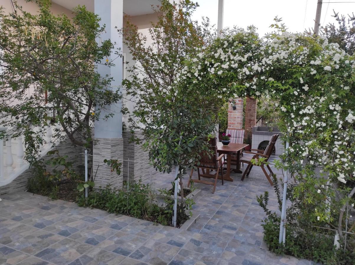 Alanthia Daire Vlorë Dış mekan fotoğraf