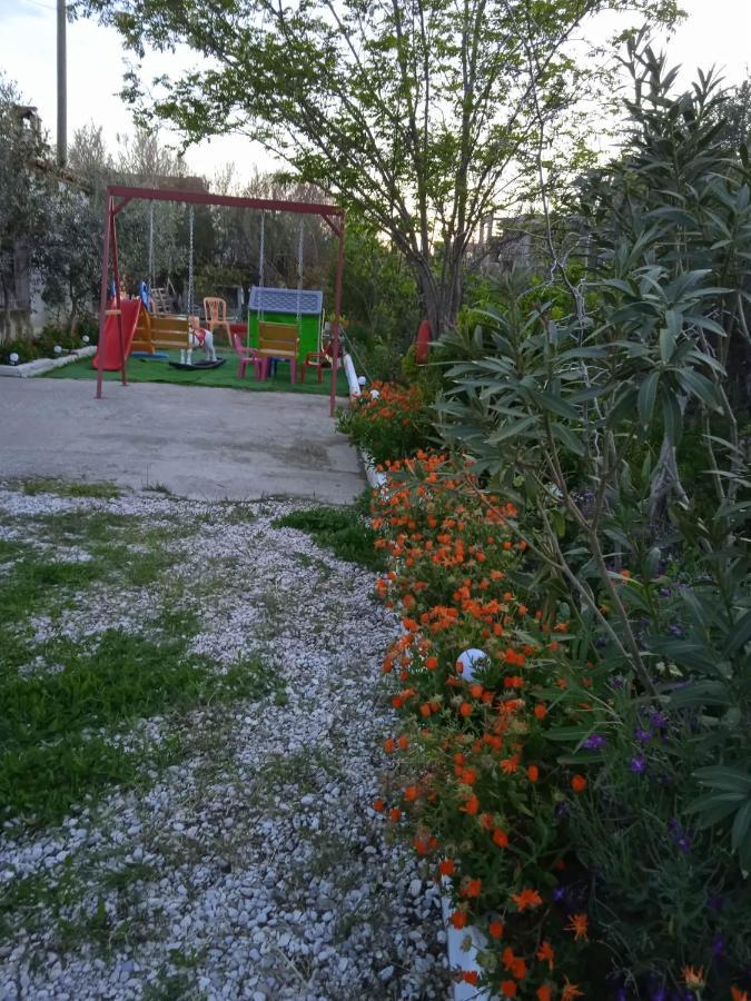 Alanthia Daire Vlorë Dış mekan fotoğraf